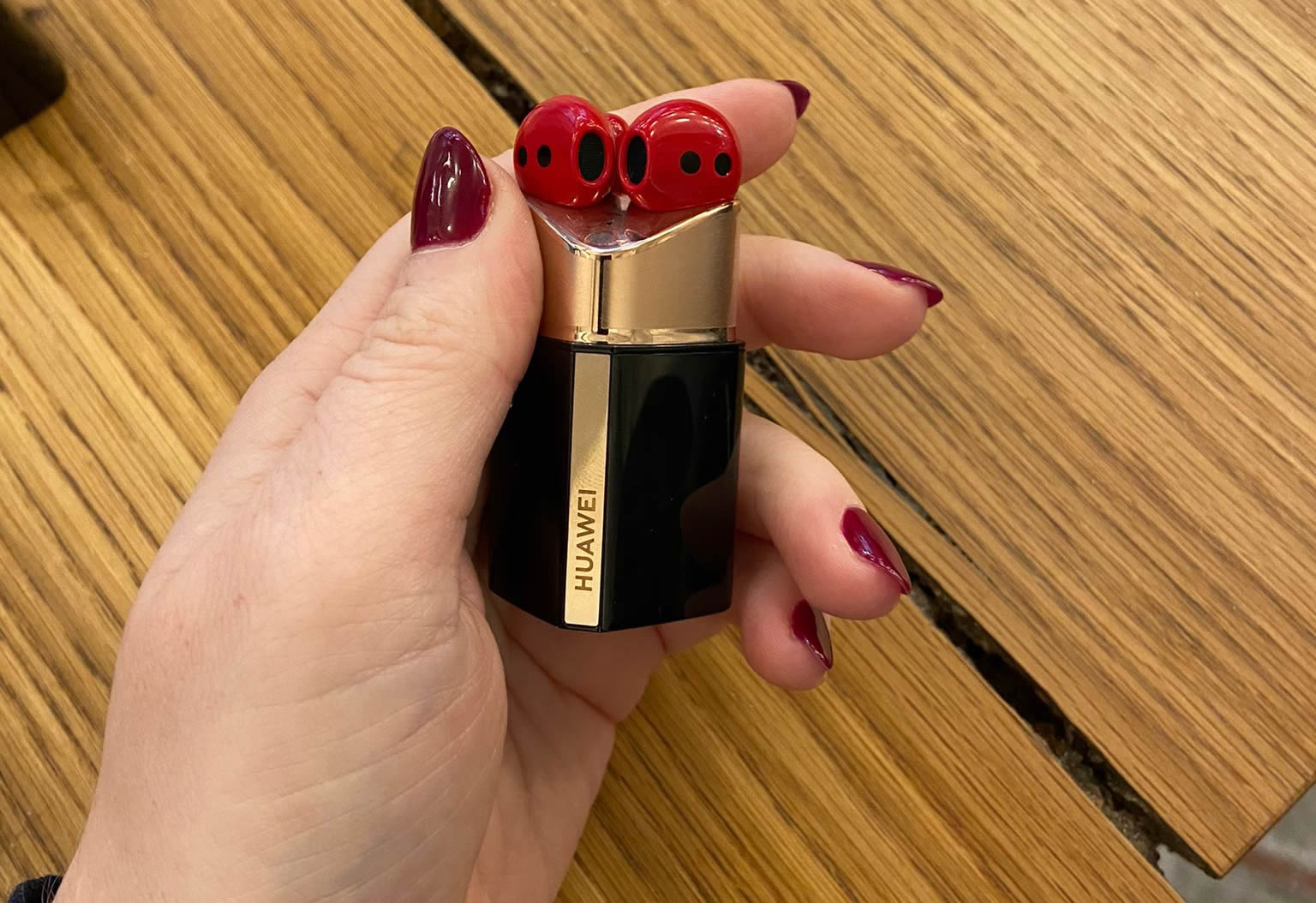 huawei lipstick buds