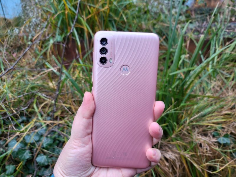 Motorola E40 035