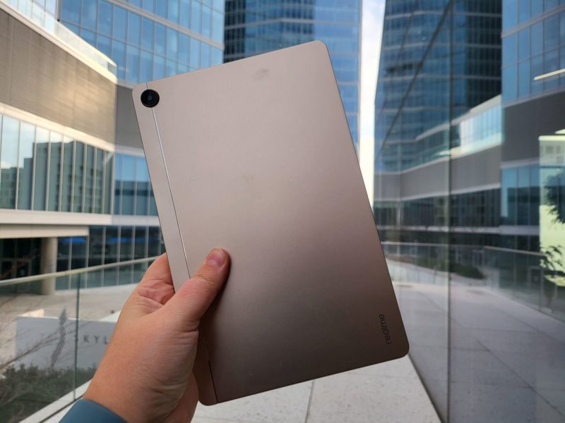 realme Pad 001