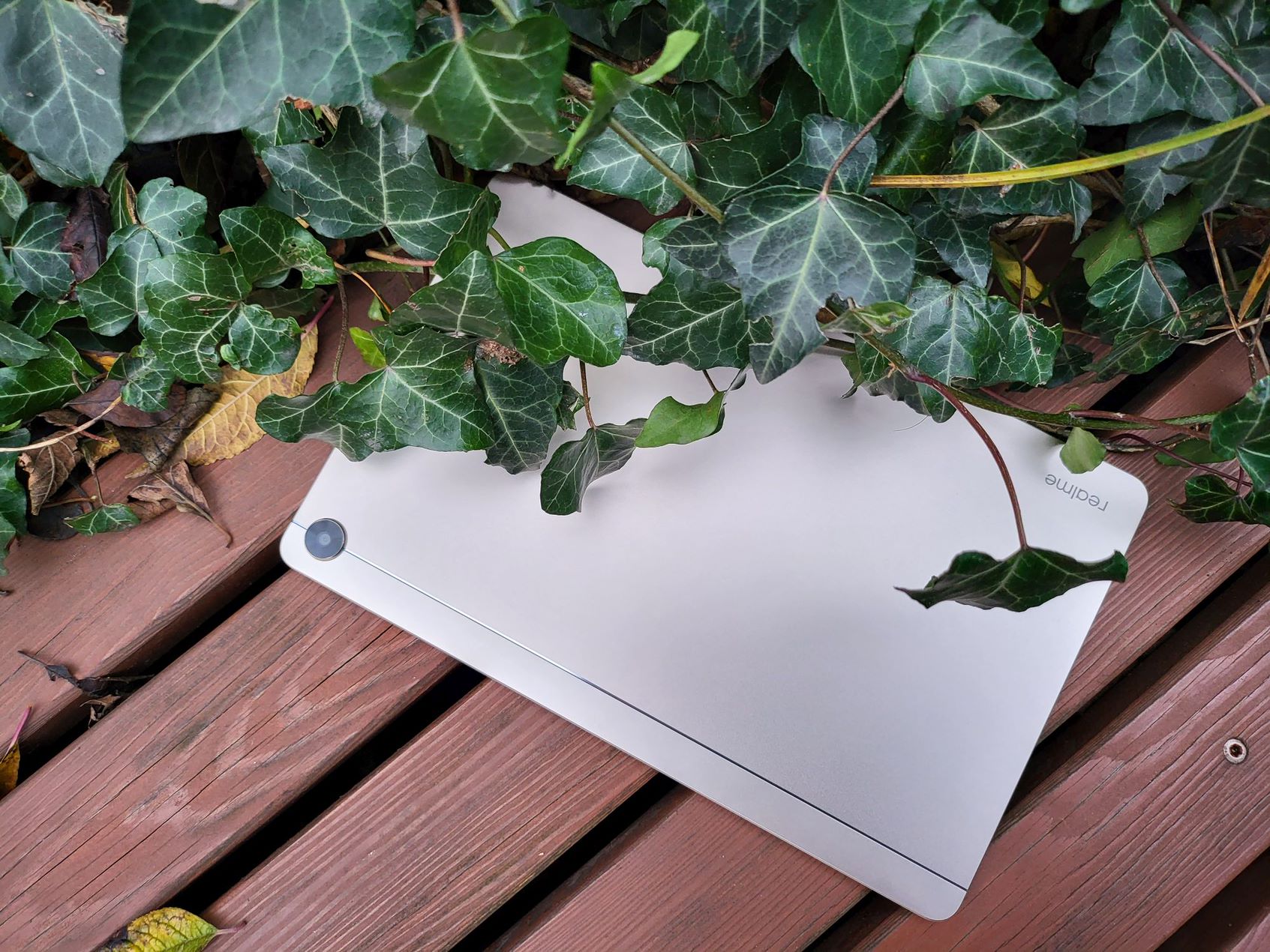 Realme Pad – przyzwoity niedrogi tablet do pracy w terenie, podczas wyjazdów czy domowej rozrywki