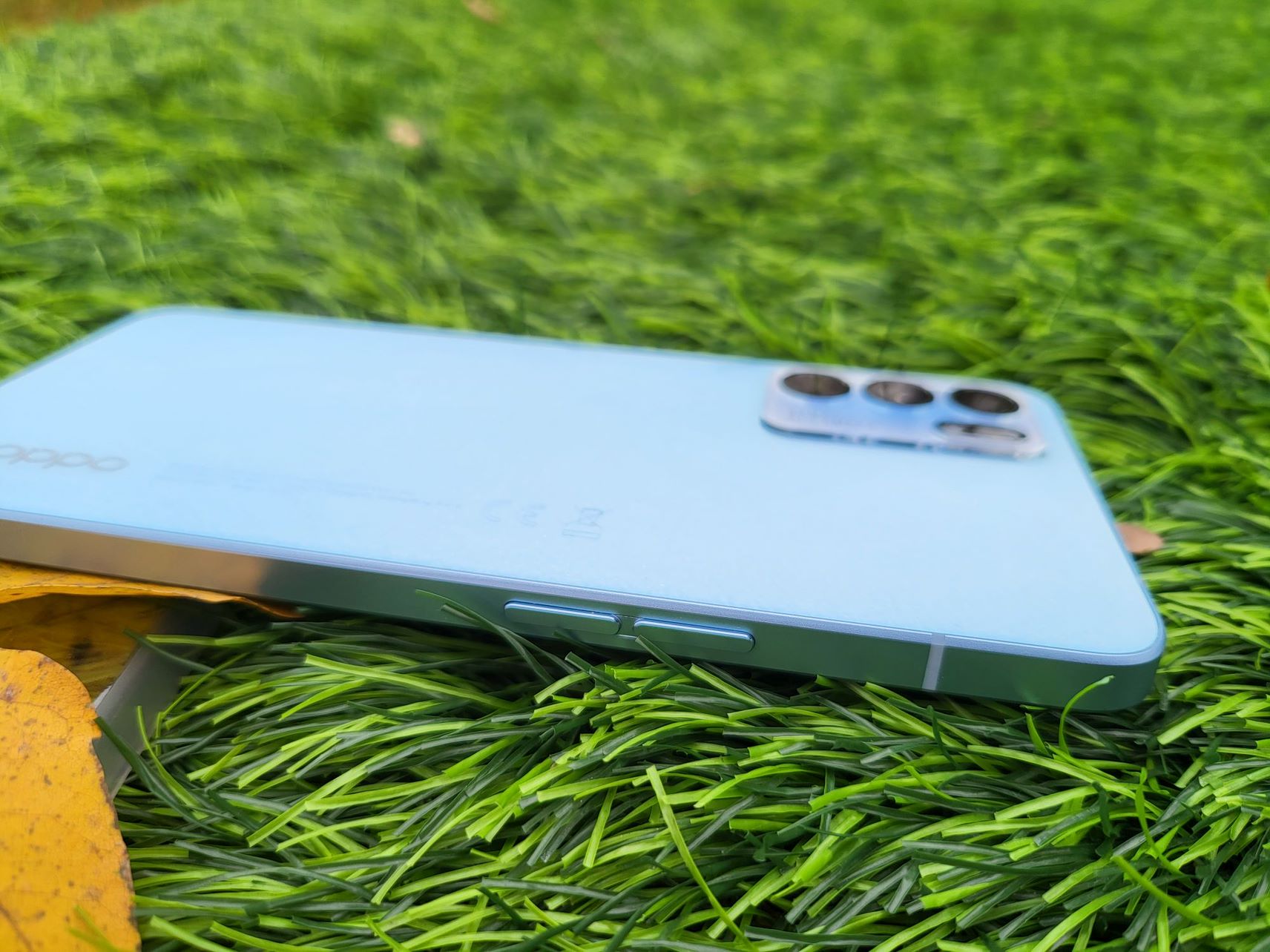 Oppo Reno 6   011
