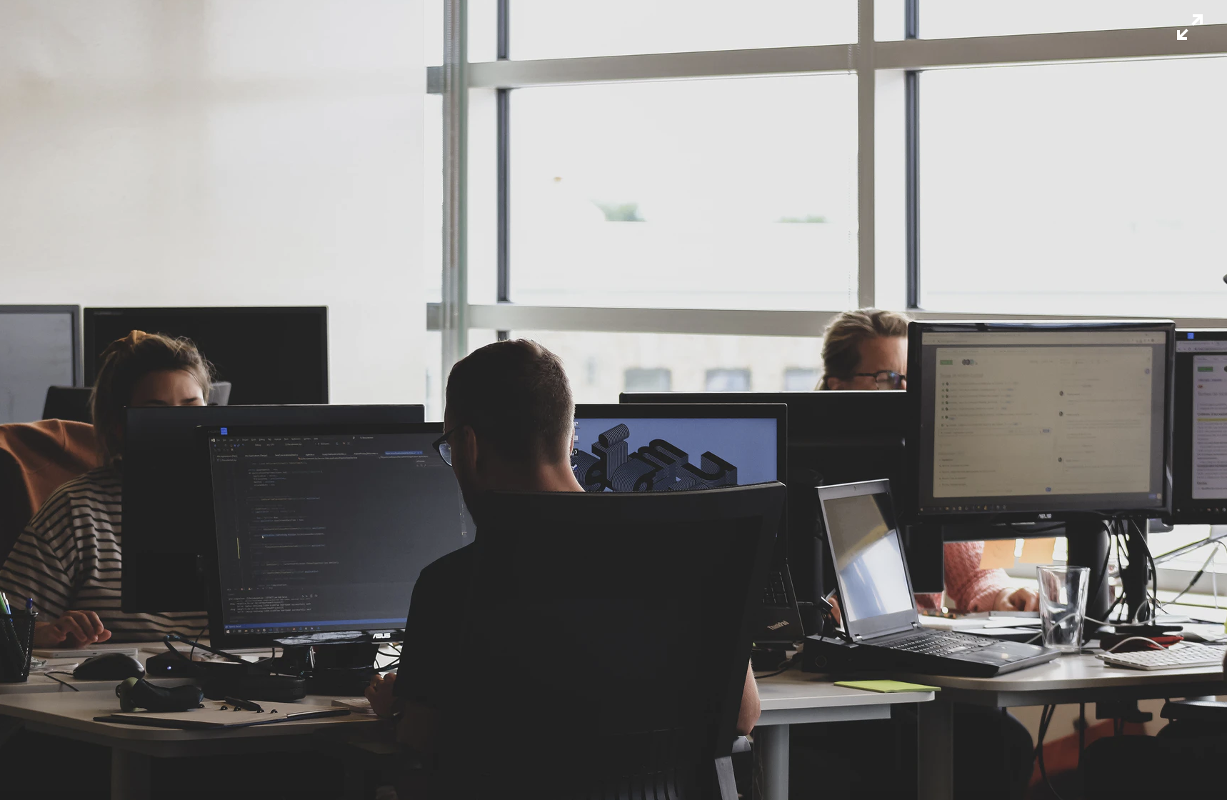 Cyberbezpieczeństwo - Co druga osoba zwraca uwagę na lokalizację dostawcy usług bezpieczeństwa IT