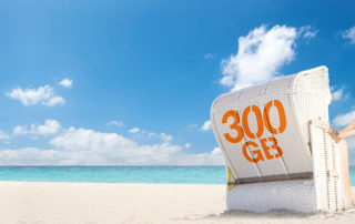 Na wakacje od Orange 300 GB extra oraz smartfon w supercenie