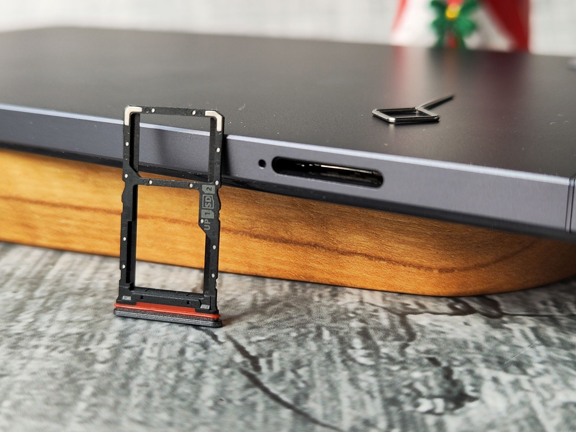 realme pad mini   047