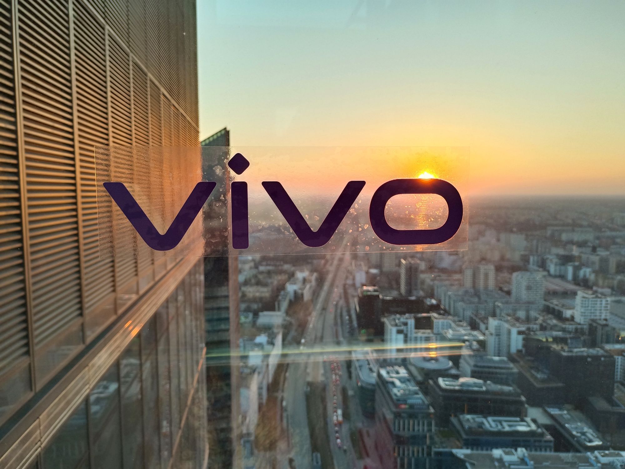 vivov235g 033