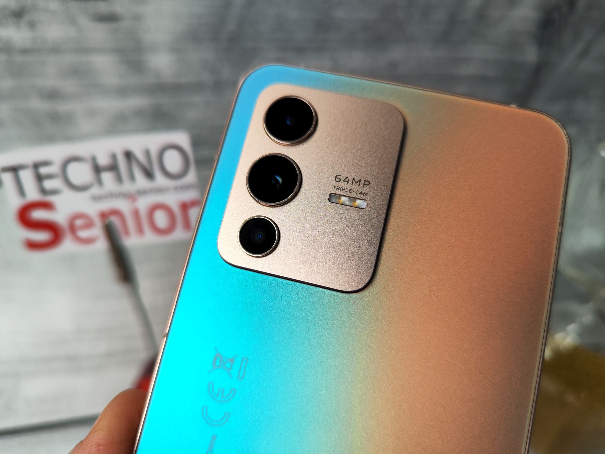 vivov235g 056