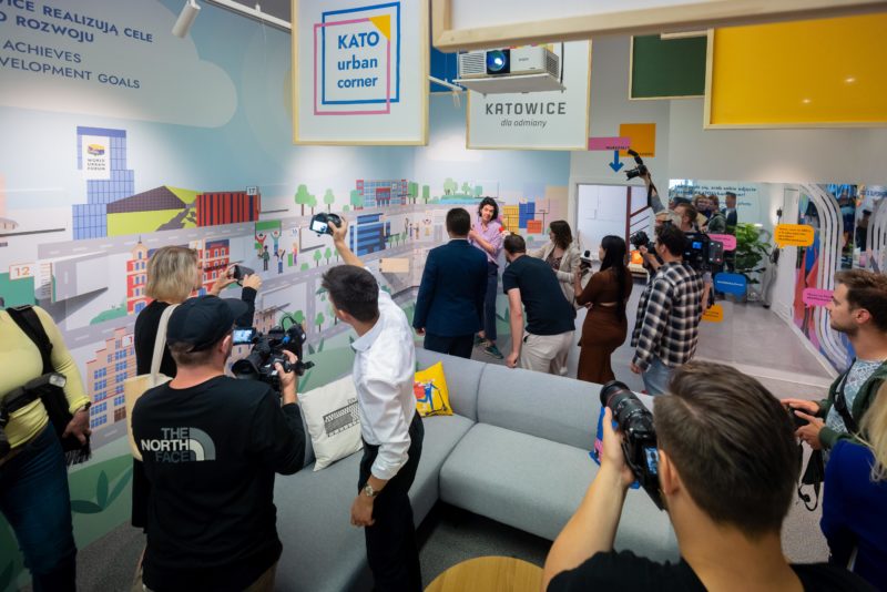 ER5 3212.jpg