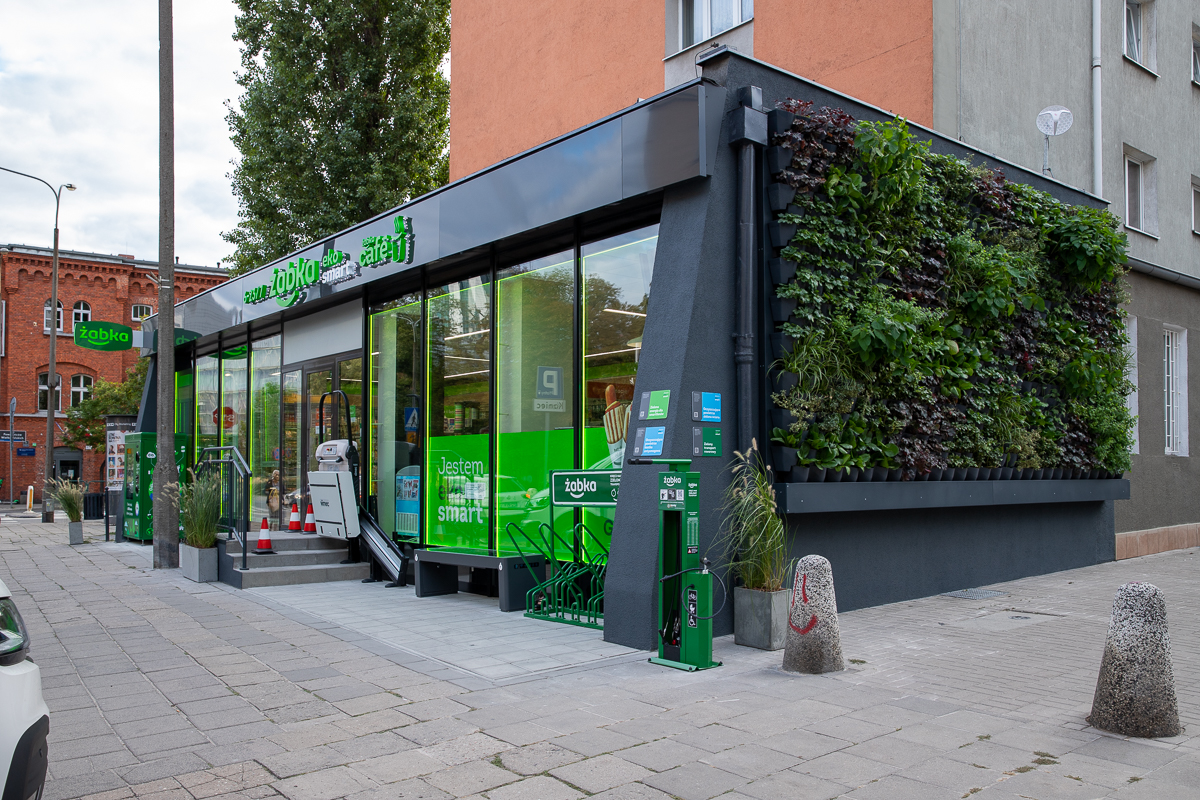 Żabka Eko Smart – pierwszy w Polsce sklep łączący ekologię z technologią
