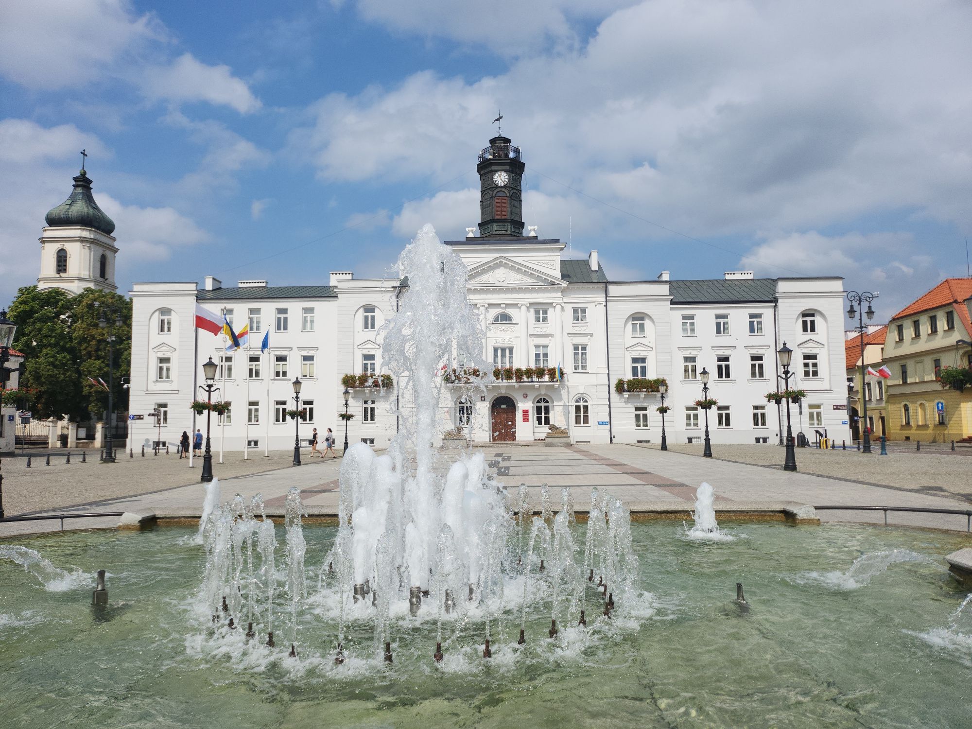 Samsung Galaxy Z Flip 4   005