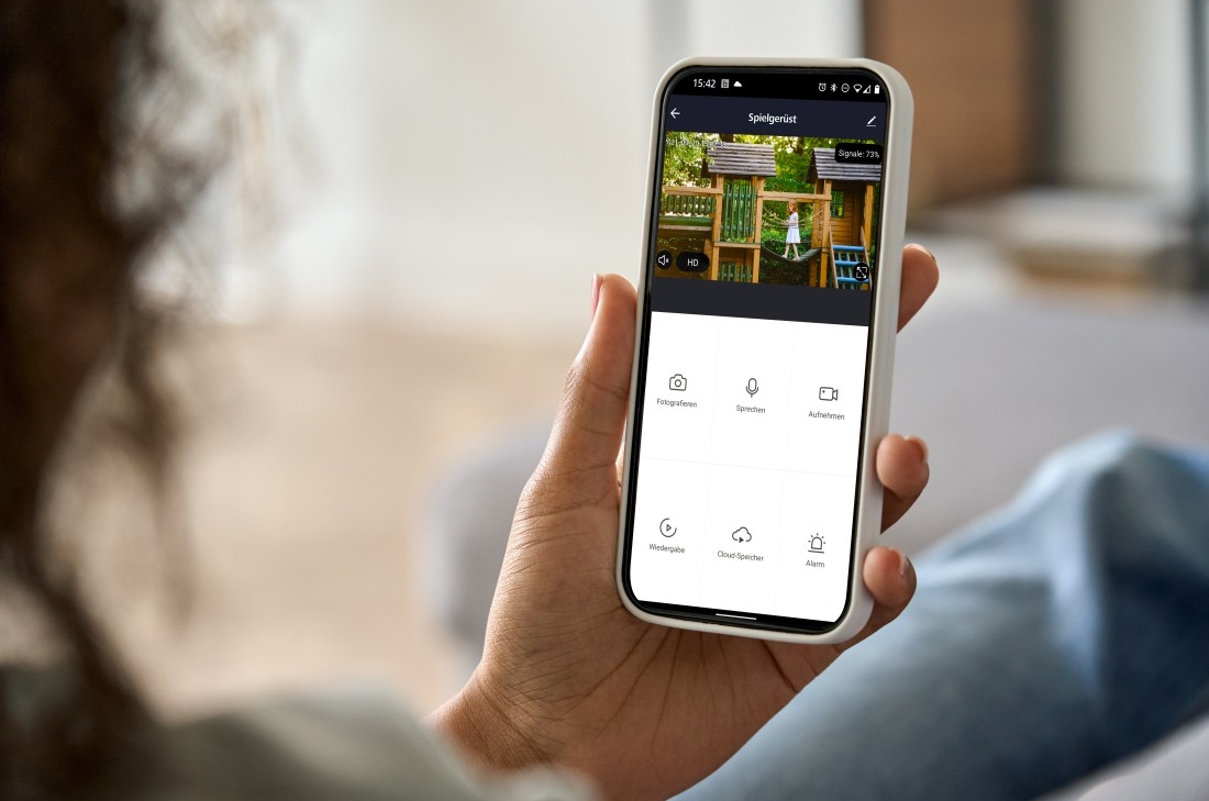 Aplikcja Hama Smart Home oferuje wiele możliwości.jpg