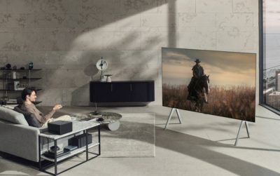 Bezprzewodowy telewizor LG SIGNATURE OLED M z technologią Zero Connect zapewnia nieograniczoną swobodę w aranżacji wnętrz