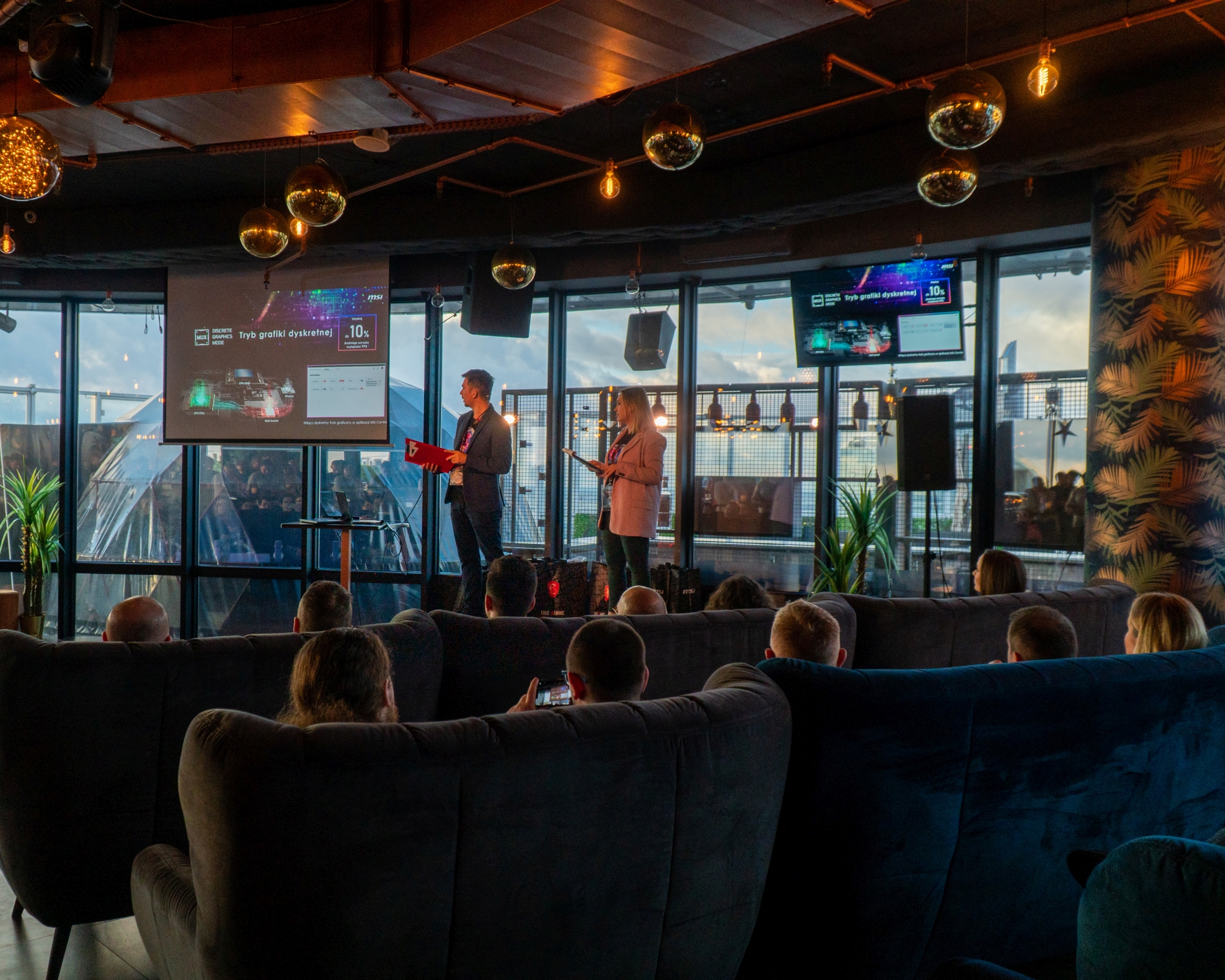 9090189a 9c22 4914 b723 015a9350f08b