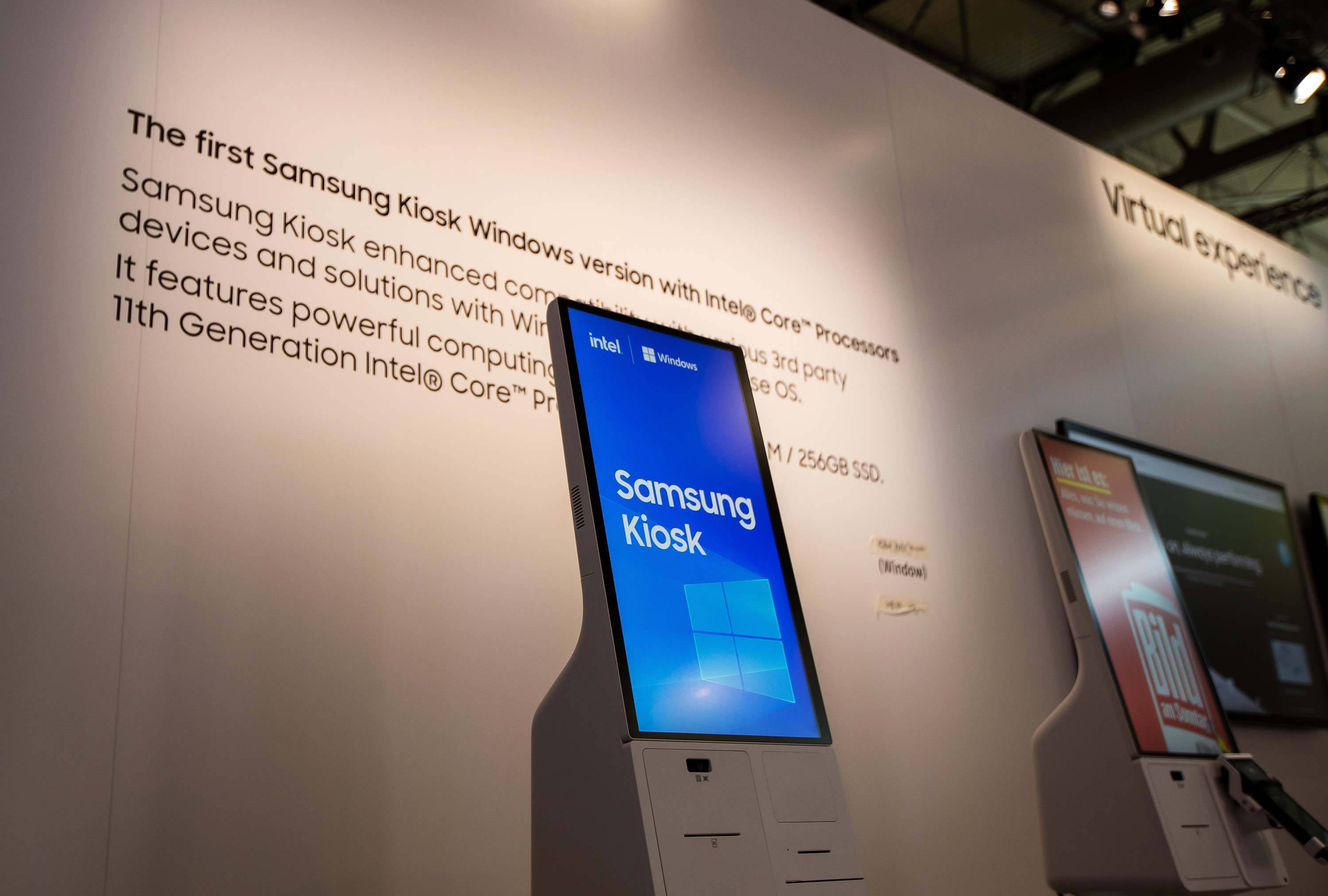 dl8 ISE Samsung Kiosk with Window version