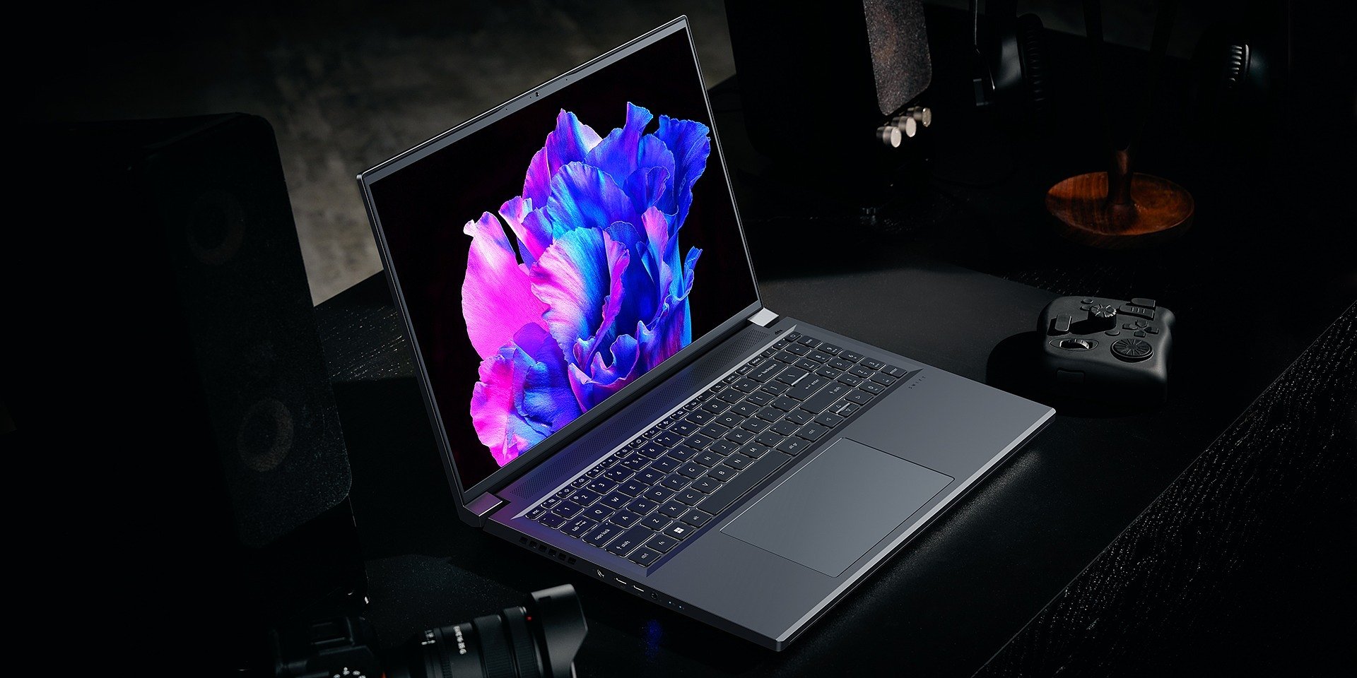 Nowy Acer Swift X 16 - wydajny laptop z procesorem AMD Ryzen z serii 7040 i kartą graficzną NVIDIA GeForce RTX 40