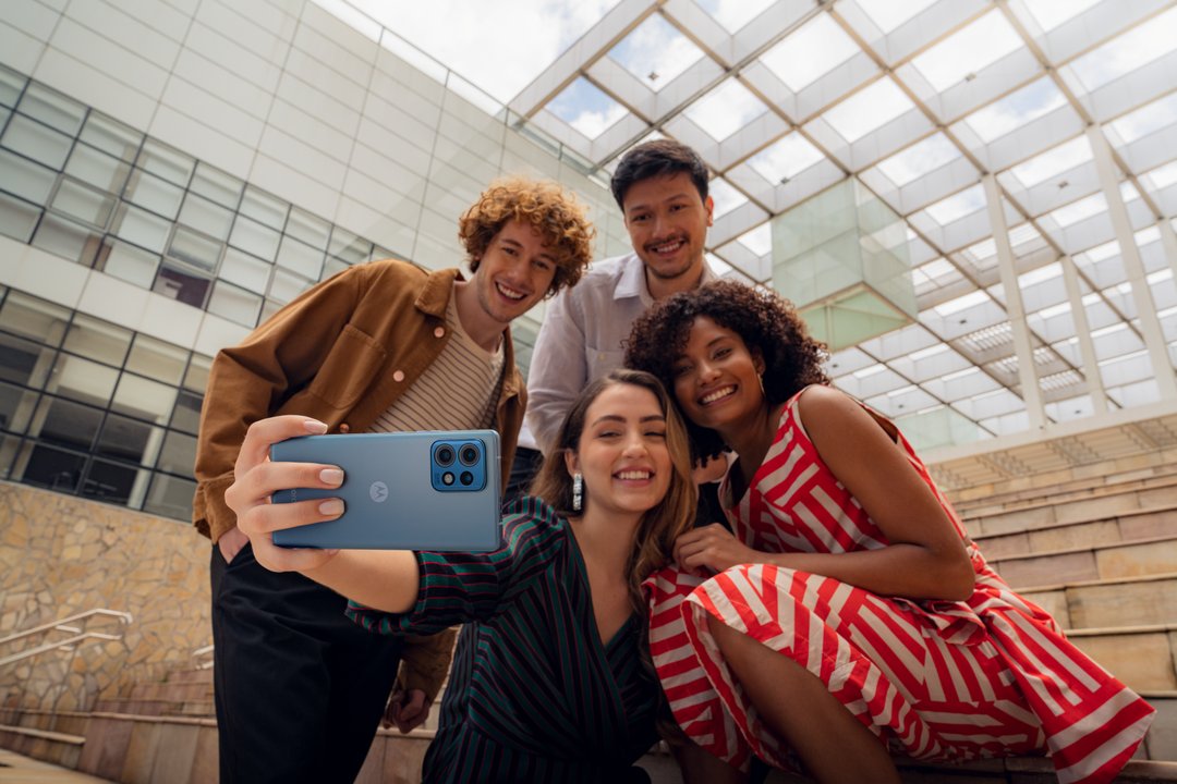 motorola edge 40 pro 06