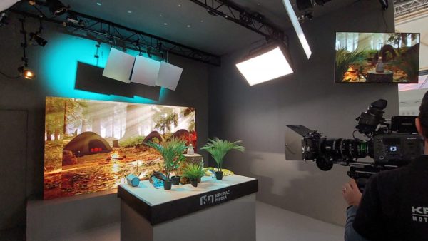 363857696 C LED Wirtualna produkcja