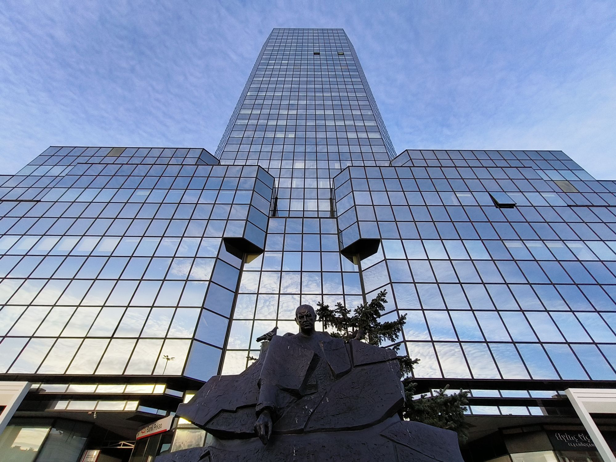 Oppo Find N2 Flip 105