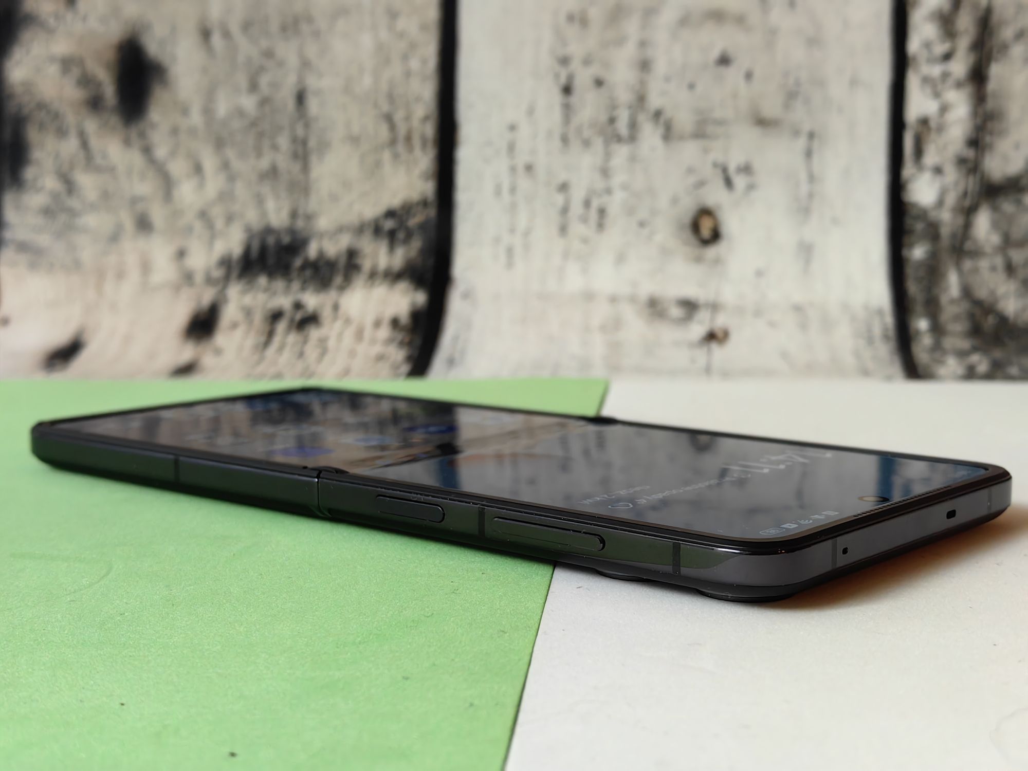 Oppo Find N2 Flip    tel 021