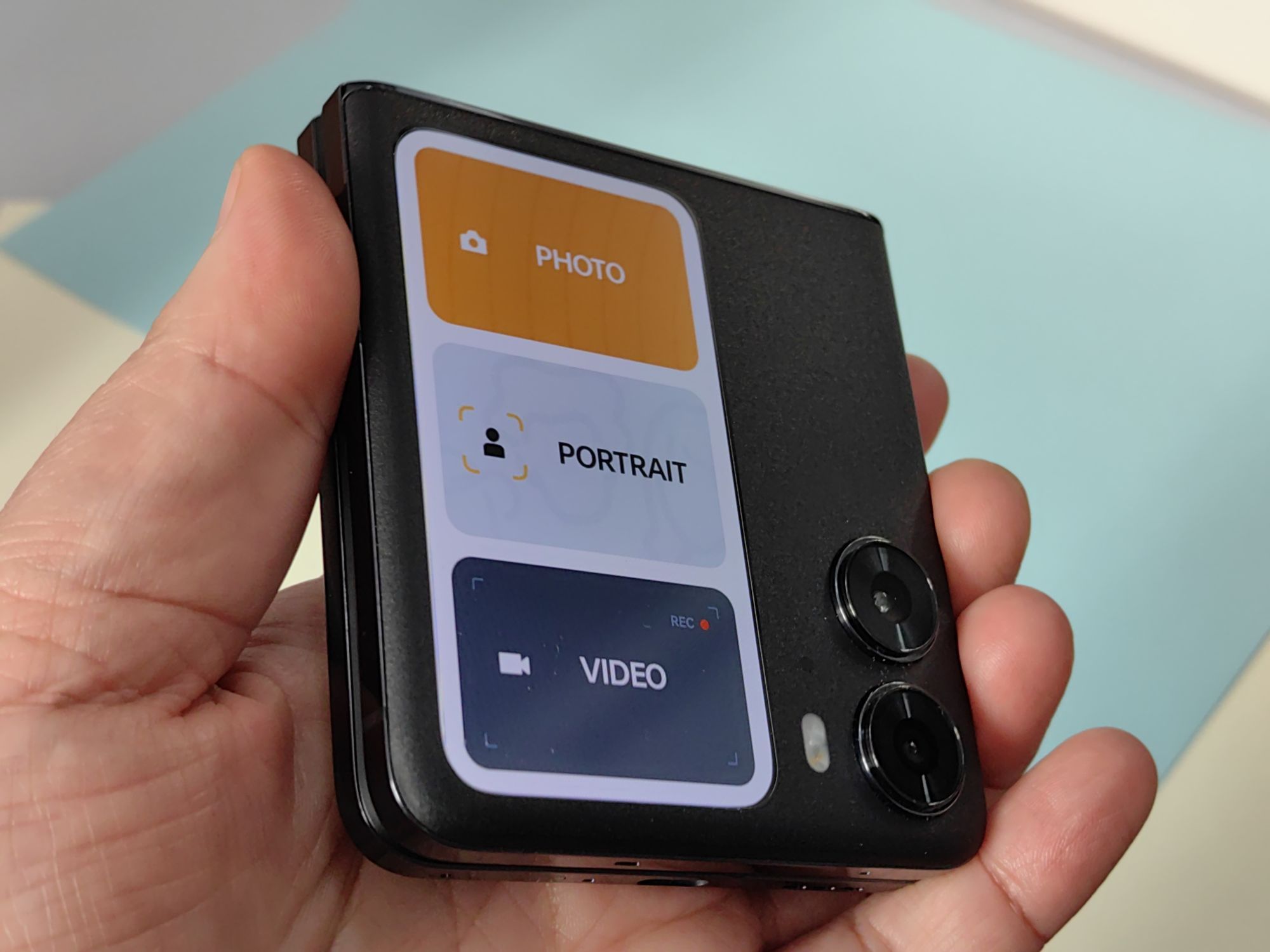 Oppo Find N2 Flip    tel 078