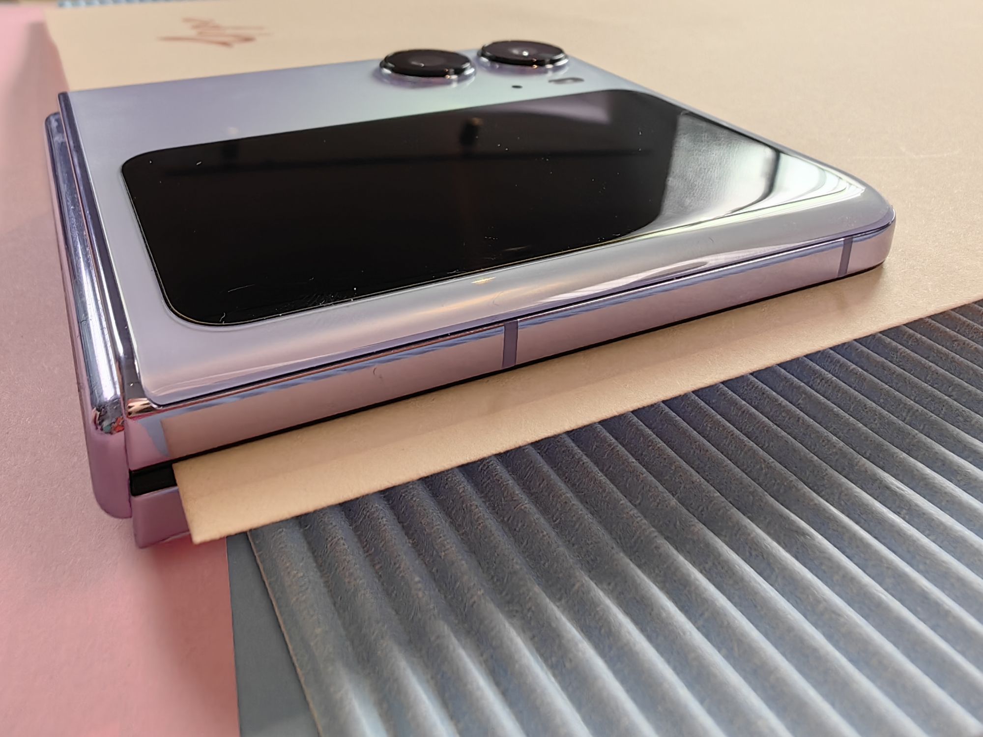 Oppo Find N2 Flip    tel 116