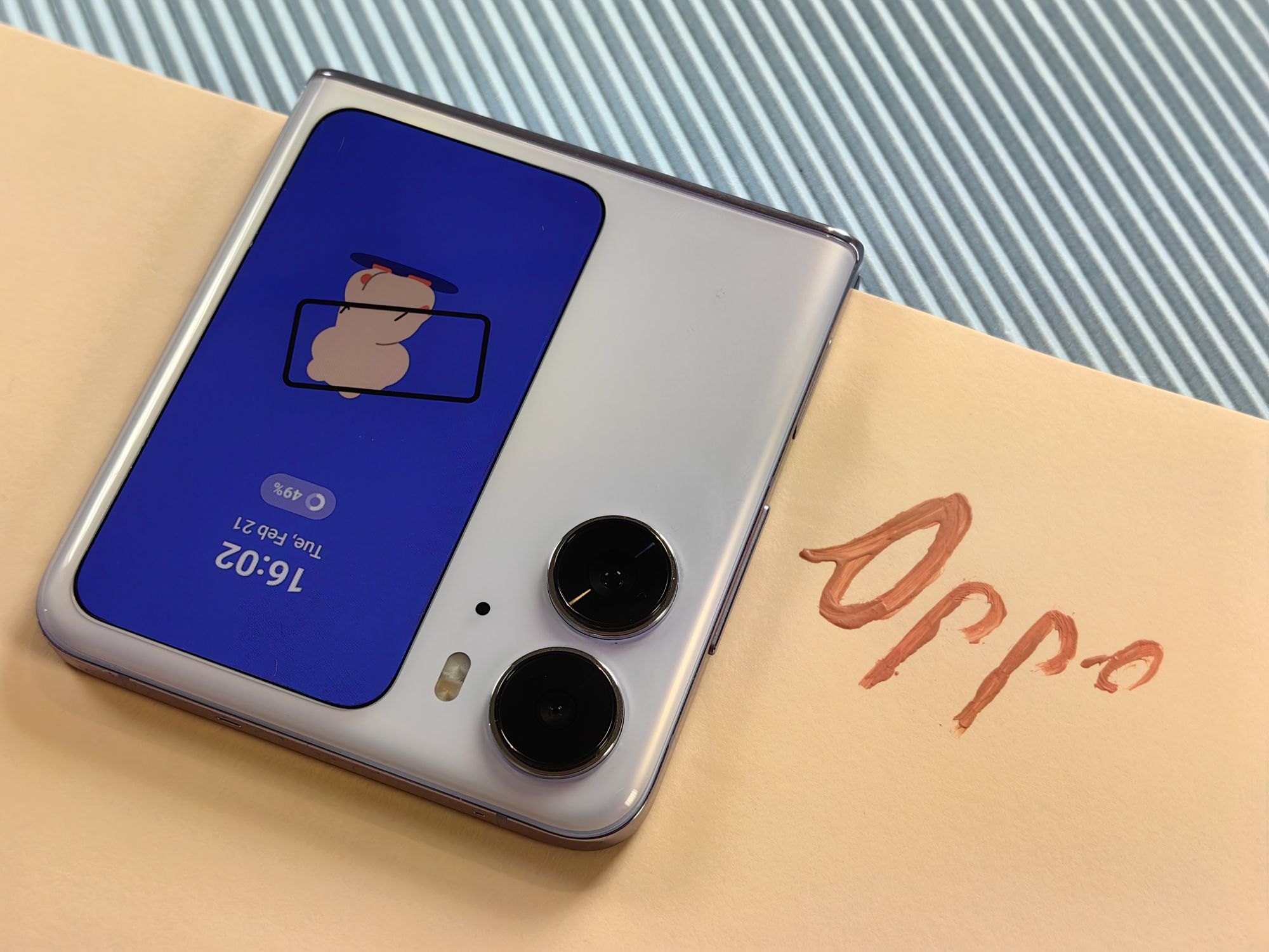 Oppo Find N2 Flip    tel 119