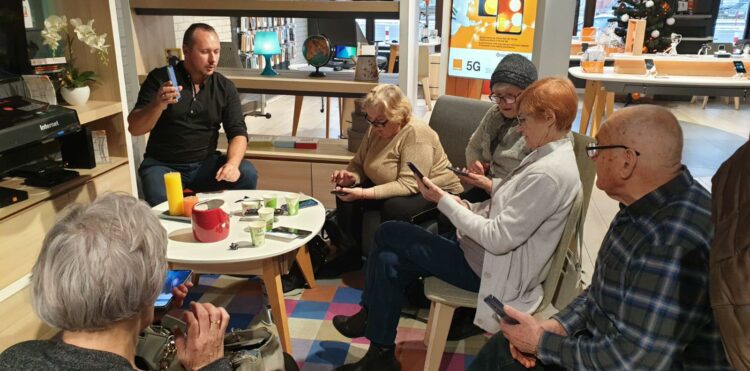 seniorzy Salon 750x371