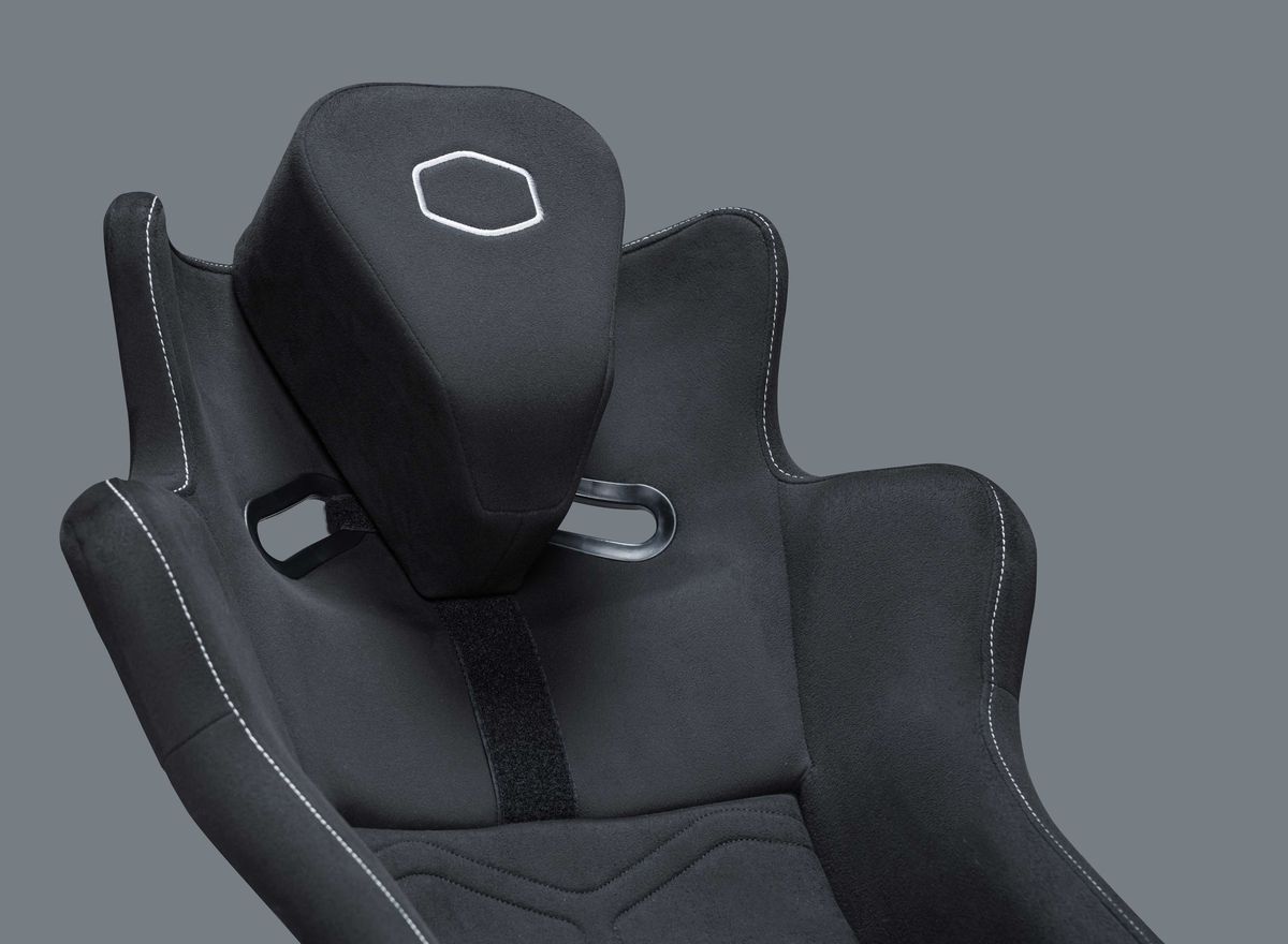Dyn X Seat with Headrest 1