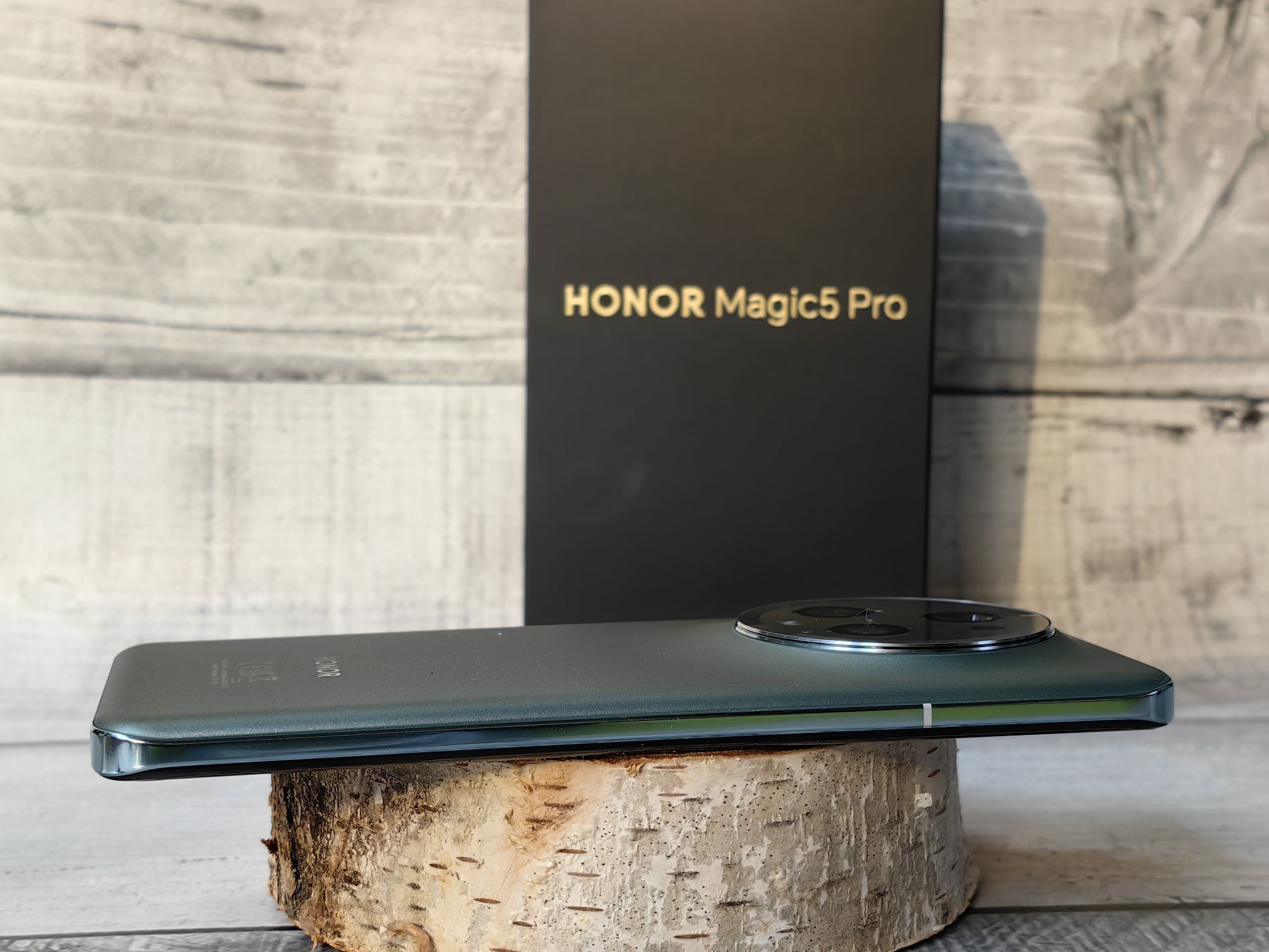 Honor Magic 5 Pro   tel  026