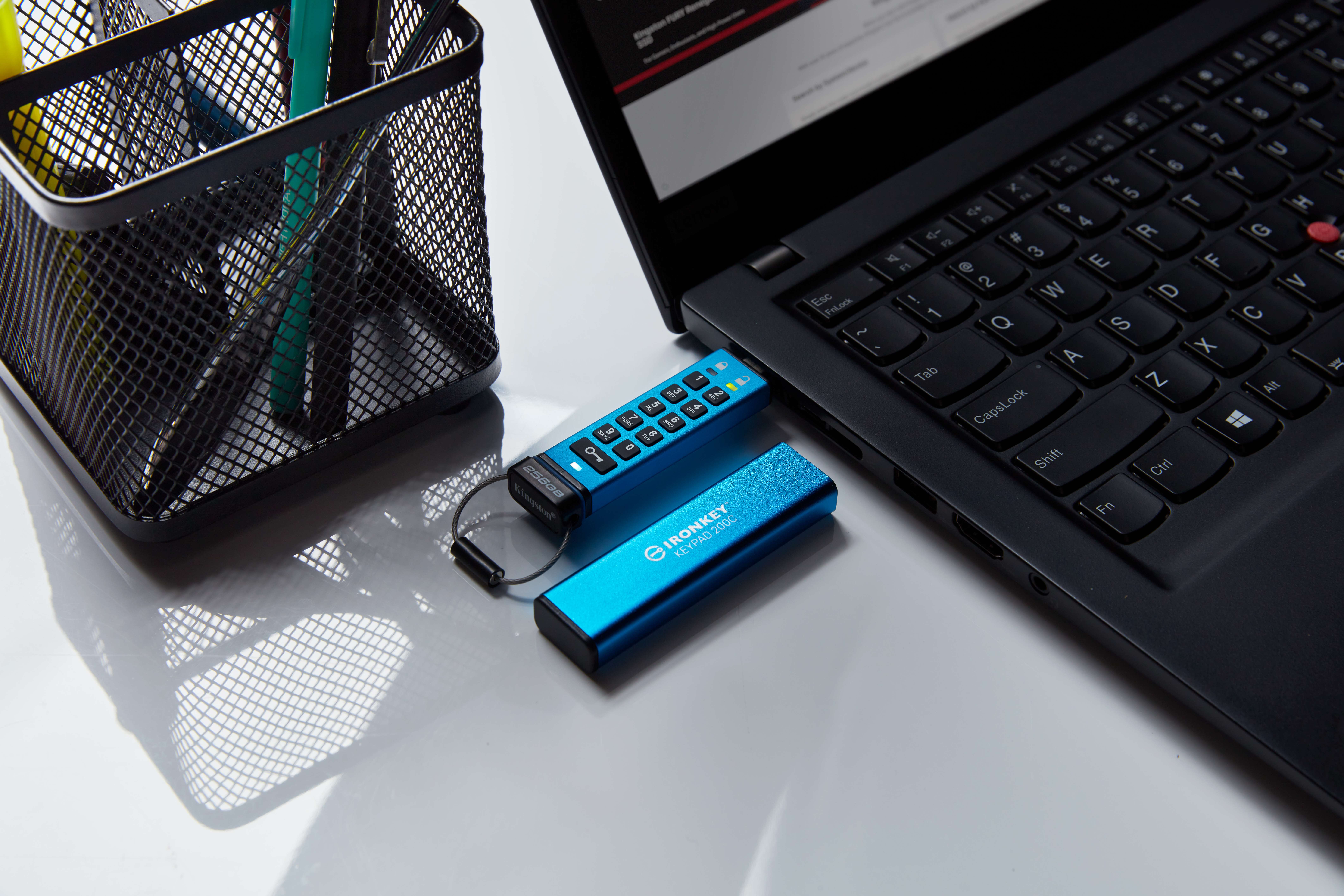 Kingston wprowadza szyfrowaną pamięć IronKey Keypad 200 z interfejsem USB-C