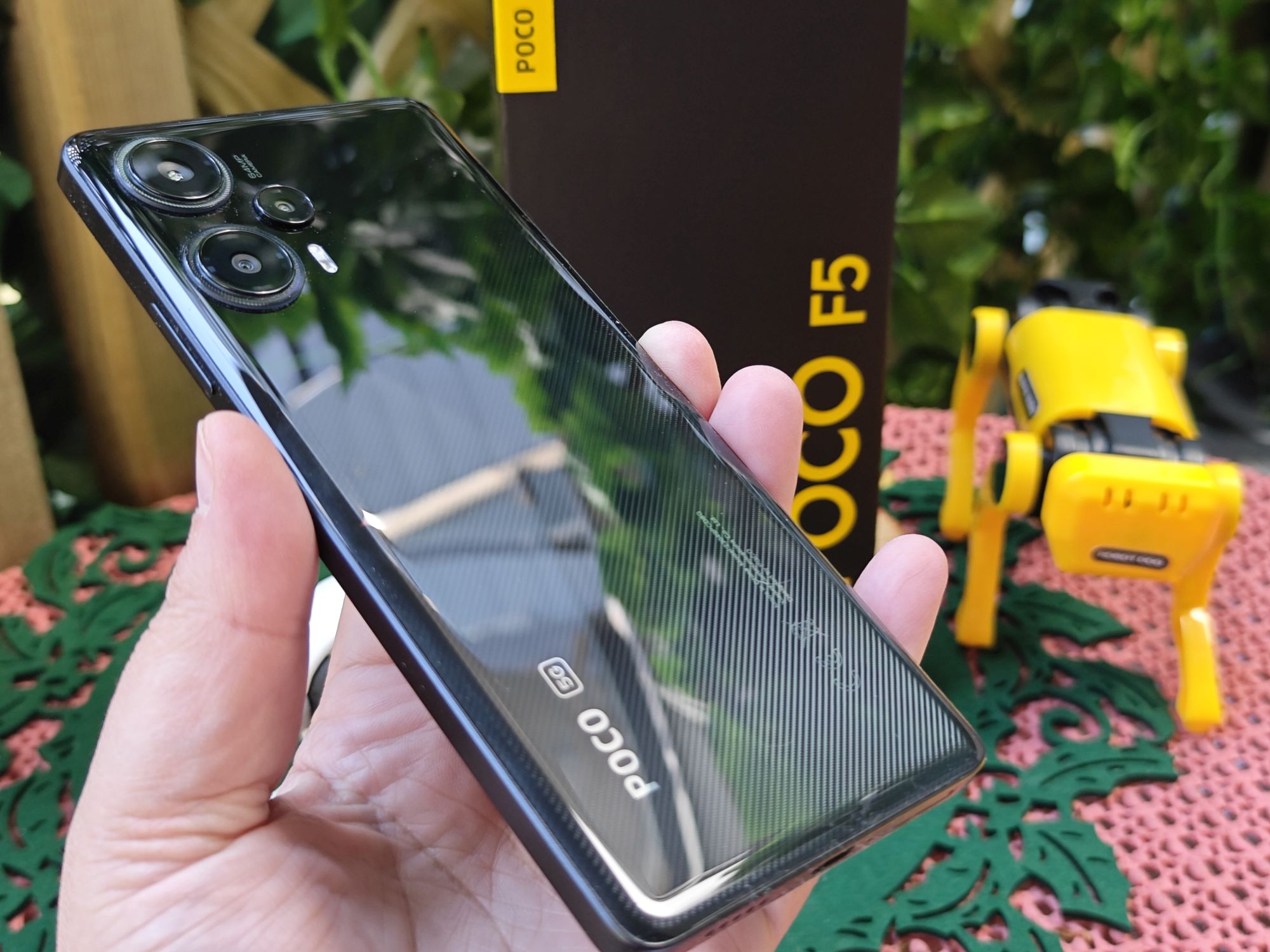 Recenzja: POCO F5 - przyzwoity smartfon dla miłośników technologii i gier mobilnych