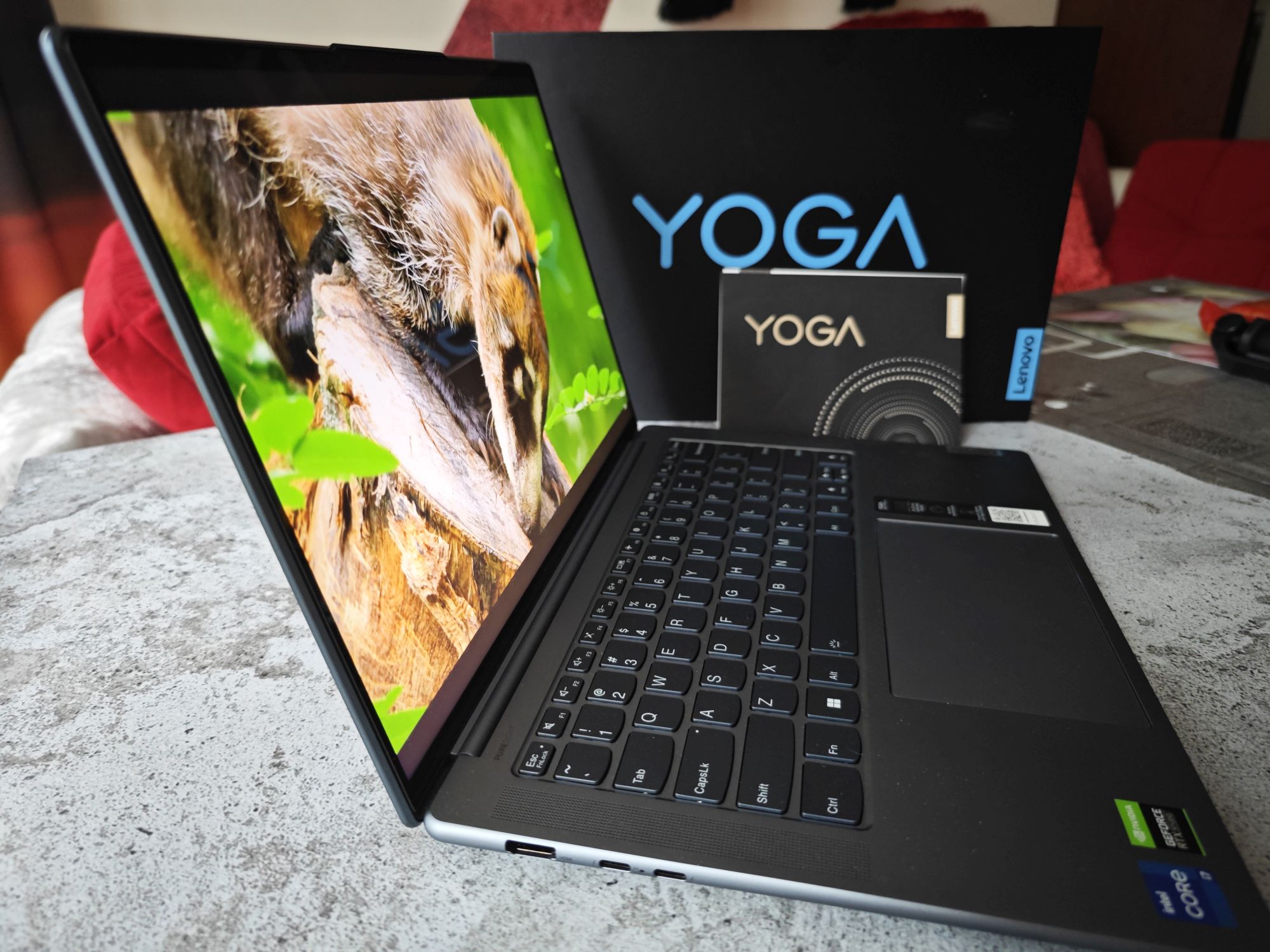 Yoga Slim 7 Pro X   (15)