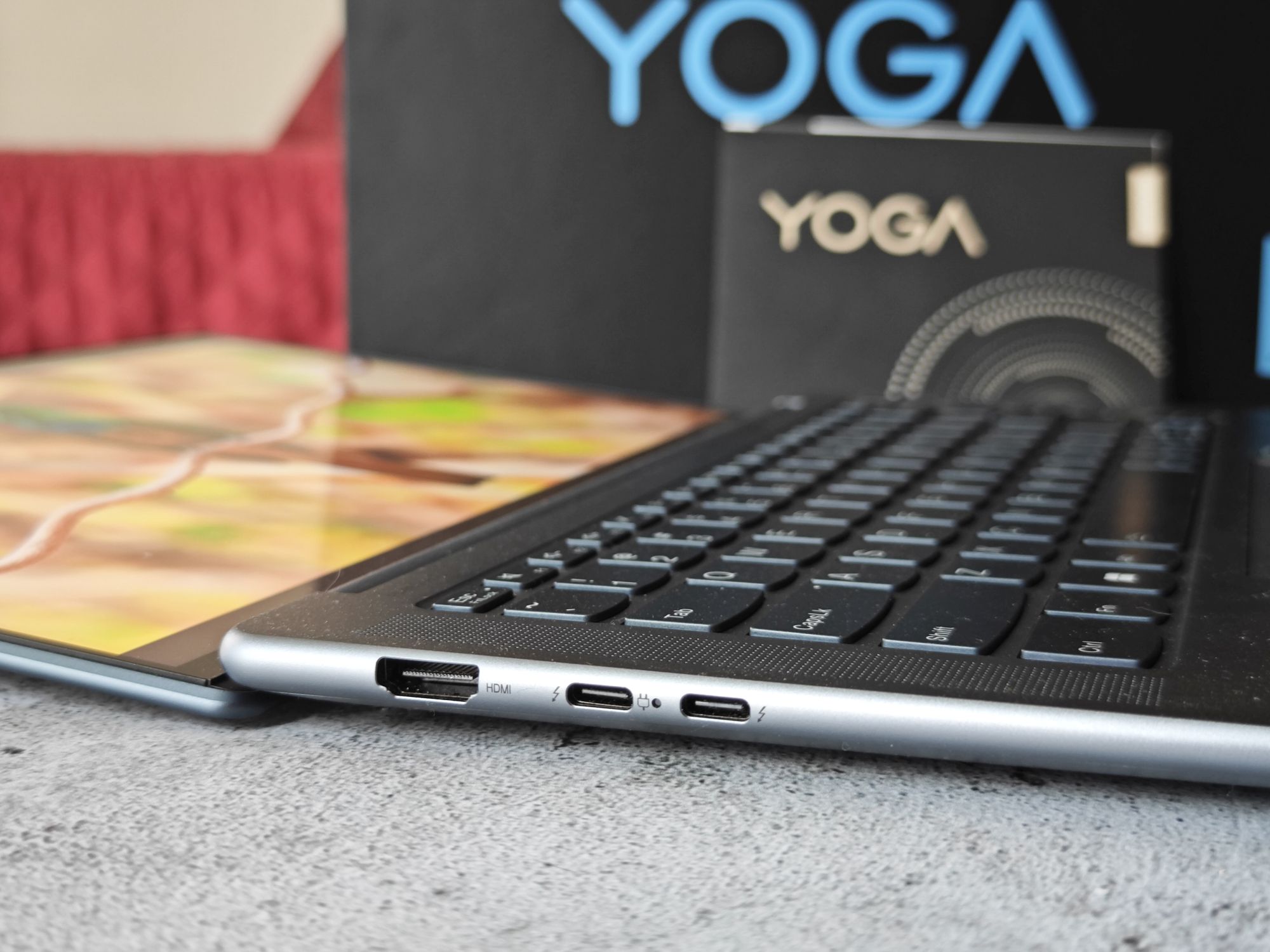 Yoga Slim 7 Pro X   (7)