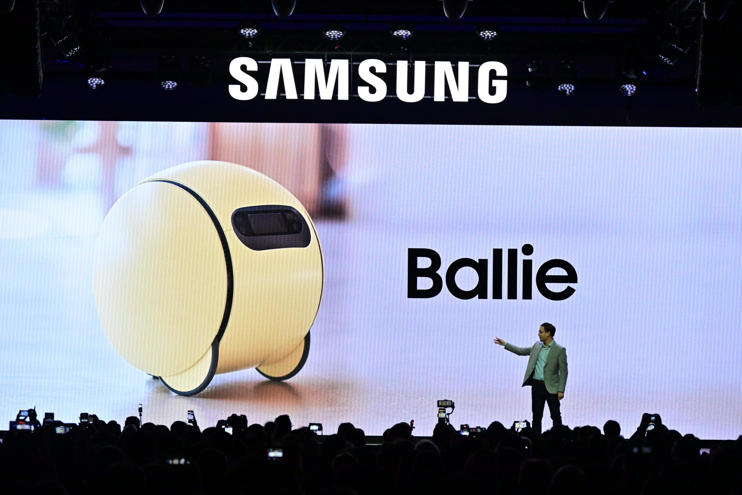 Samsung AI for All Vision at CES 2024 dl6