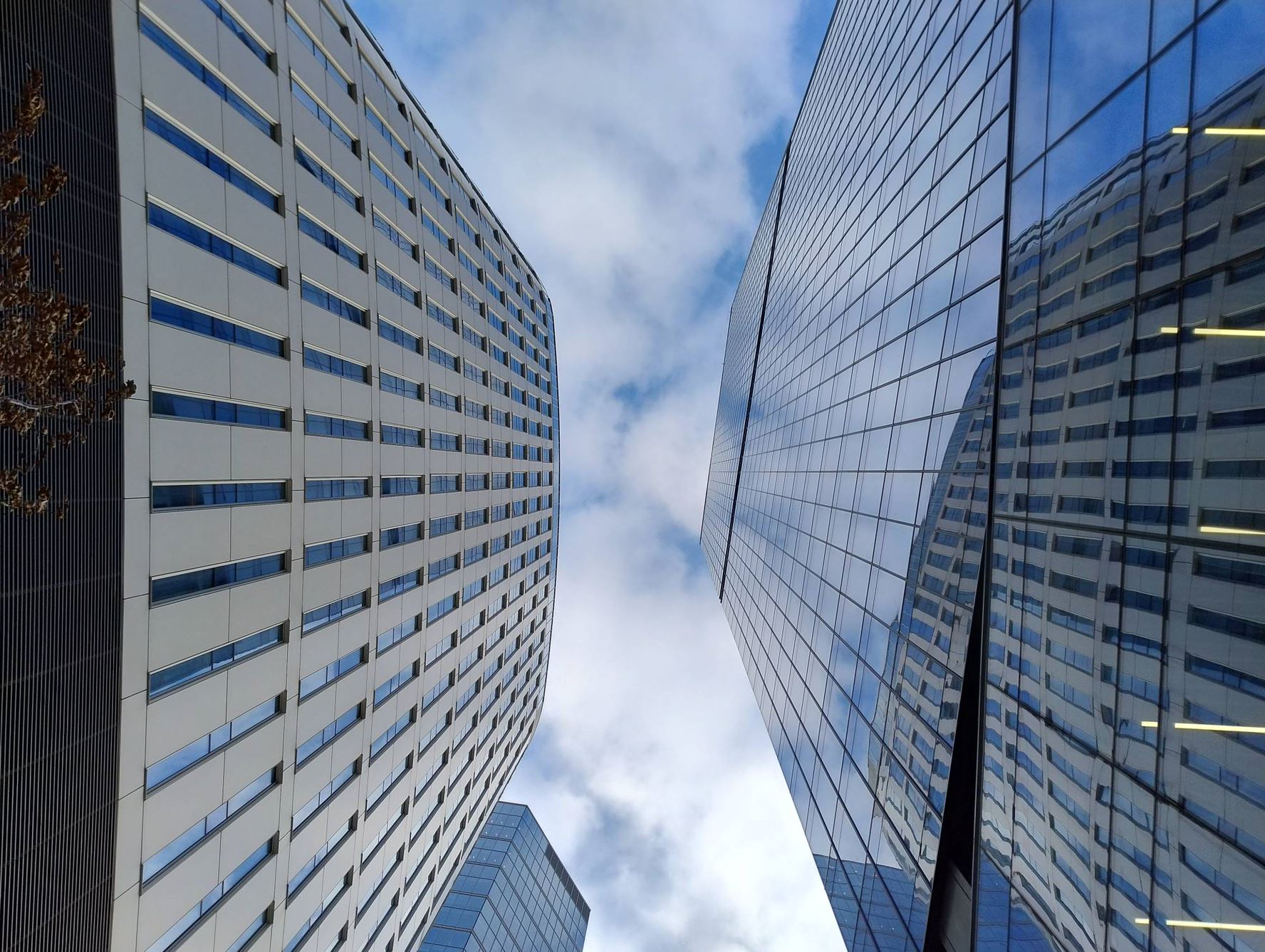 Motorola moto g84    013