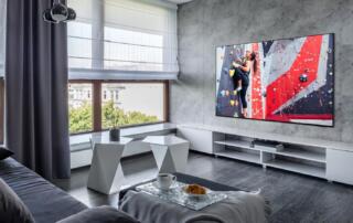 Samsung OLED S95D 65” i soundbar Q990D z prestiżowymi nagrodami EISA 2024-2025