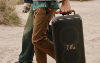 JBL Battery 200 & JBL Battery 400 – łatwe do wymiany zapasowe akumulatory