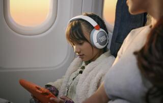 JBL Junior 470 NC – Bezprzewodowe słuchawki wokółuszne z redukcją hałasu