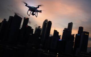 Bezpieczne niebo czy nowe zagrożenie? Cyberbezpieczeństwo w erze dronów