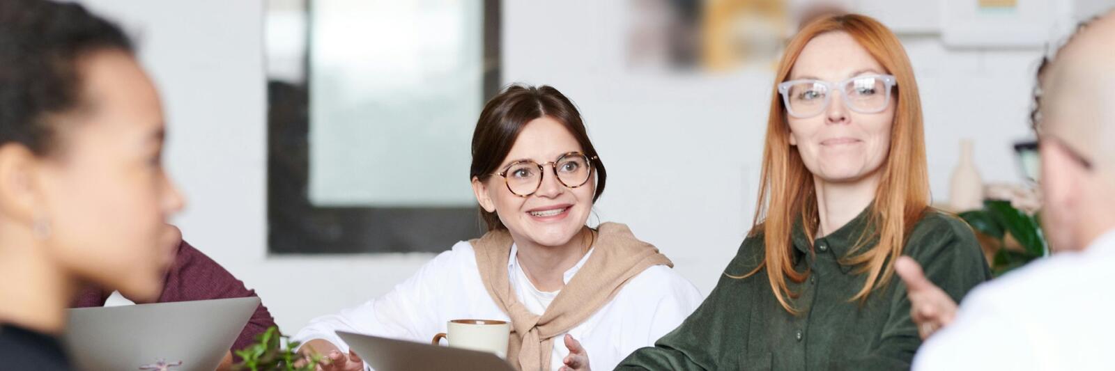 TOP5 kluczowych umiejętności zdaniem pokolenia Z – Empatia ważniejsza niż umiejętności specjalistyczne