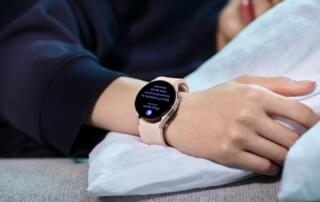 Samsung nawiązuje współpracę ze Stanford Medicine, aby rozwijać technologie monitorowania bezdechu sennego i nie tylko