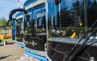 Pierwszych 5 autobusów wodorowych NesoBus od Grupy Polsat Plus i ZE PAK jeździ już w Chełmie