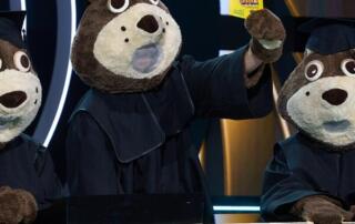 Plush w Awanturze o kasę