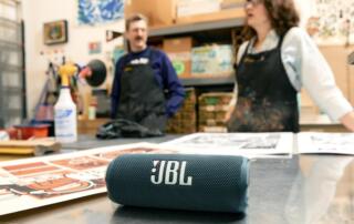Nagroda EISA 2025-2026 dla głośnika JBL Flip 7