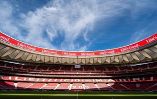 LG dostarcza ogromną tablicę LED typu ribbon na kultowy stadion piłkarski w Madrycie