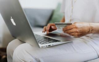 Black Friday pod lupą cyberoszustów – Jak można ubezpieczyć zakupy online?