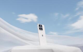 Motorola edge 70 Pantone Colour of the Year 2026 z kryształami Swarovski