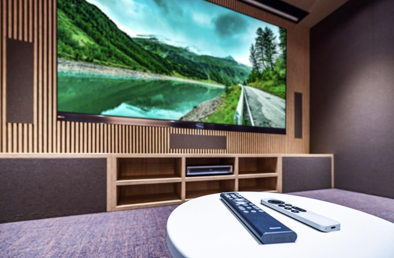 JBL Synthesis Show Room – AudioColor Warszawa