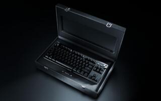 Eksponat na biurku, potęga w grze – Razer Huntsman Signature Edition w limitowanej serii 1337 sztuk