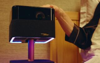 Epson prezentuje projektor Lifestudio Flex Special Lux Edition - EF-73 w kolorze Night Black