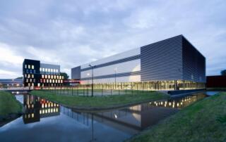 Equinix prezentuje Distributed AI Hub – jednolity i bezpieczny ekosystem dla infrastruktury AI